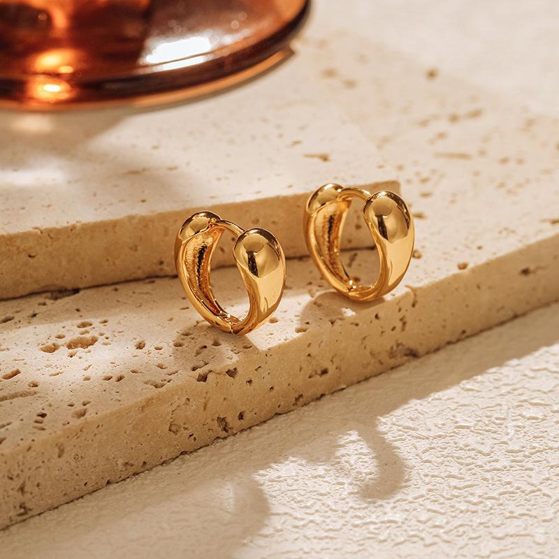Simple Plain Ear Clips Brass Plated 18k Gold Ins Style Fashionable Classic Earrings