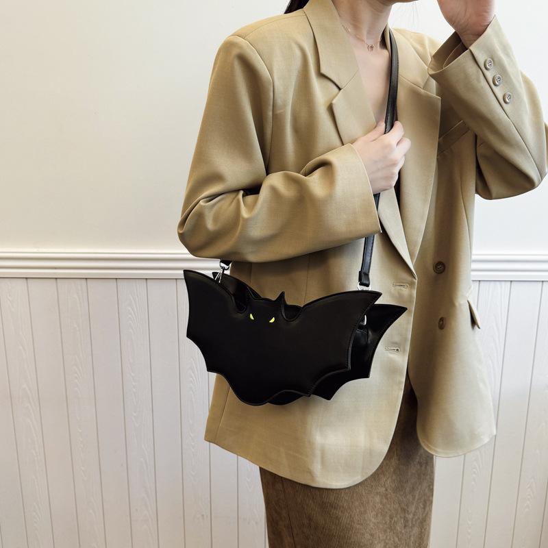 Halloween Bat Bag 2025 New European and American Fashion, Fun Personality, Versatile, One-shoulder, Cross-Arm Bag, PU