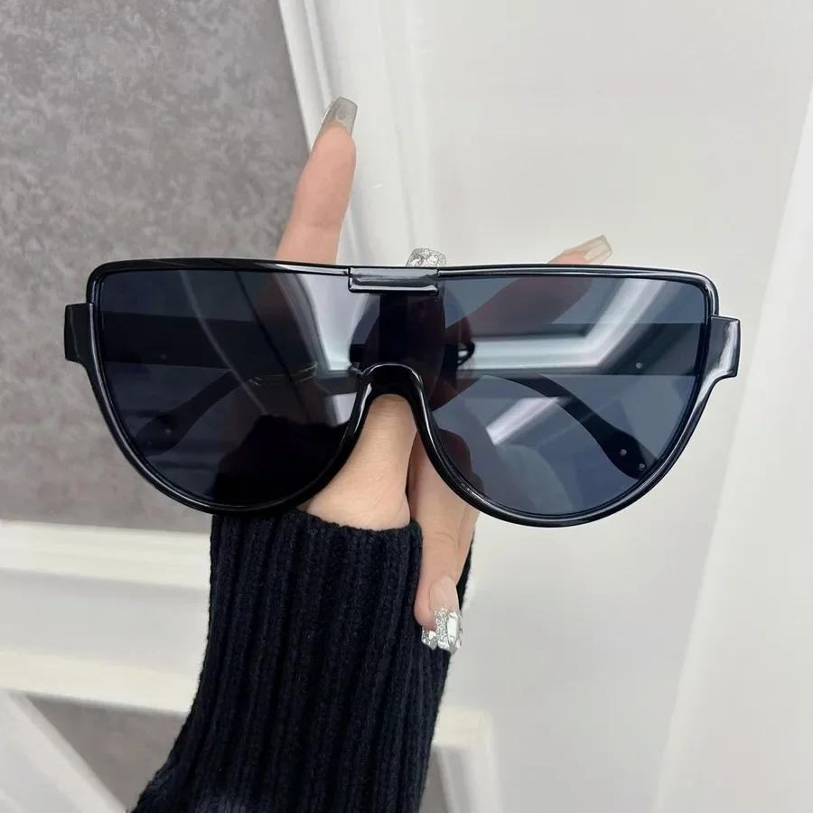 Designer Round Sunglasses Women Men Comfortable Cat Eye Sun Glasses Female Male Big Frame Mirror Trendy