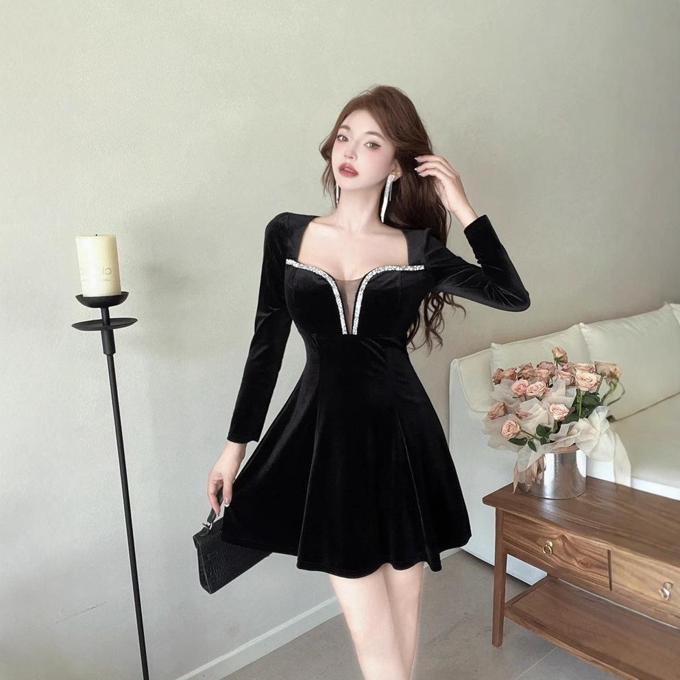 Sexy velvet pendulum dress new long-sleeved deep v-neck a-word skirt soft overalls dress