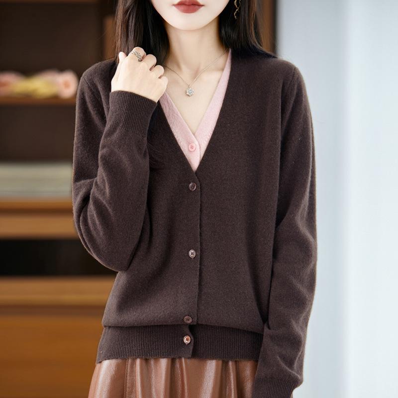 Women's Plus Size V-Neck Knit Wool Cardigan - Long Sleeve Sweater for Autumn and Winter