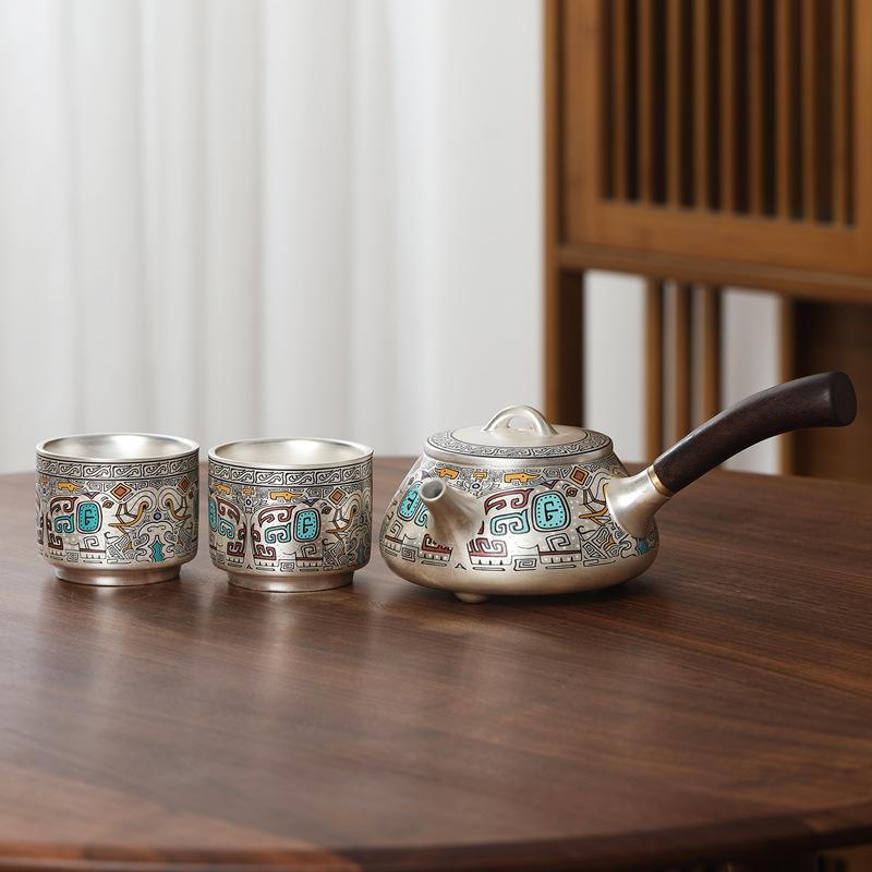 999 sterling silver, a pot of two cups of ceramic gold and silver wrong pattern Japanese office portable travel kung fu tea set