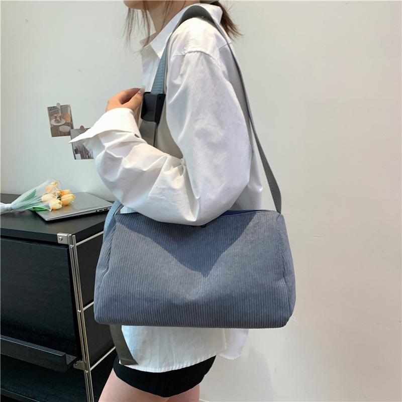 

Женская сумка новая сумка через плечо модная простая модная сумка-мессенджер сумка-подушка серый