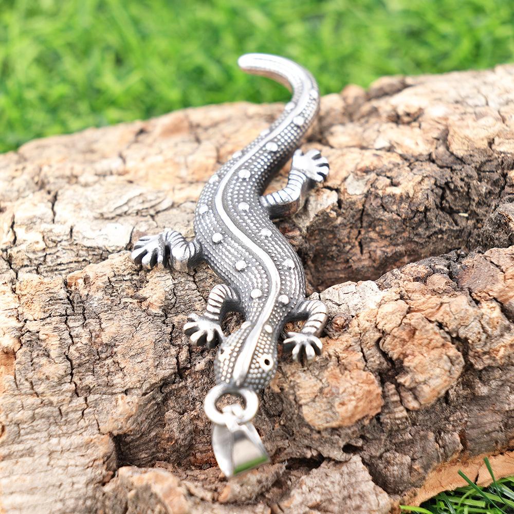 Meier Personalized retro gothic style tripod gecko three-dimensional pendant hip hop punk stainless steel necklace