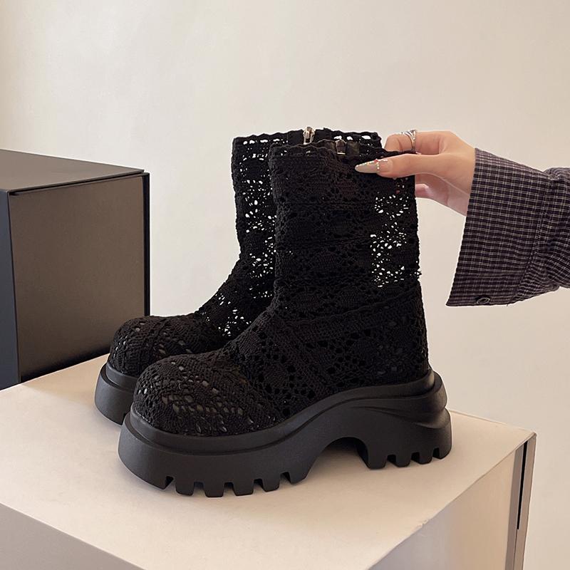 

Осенние женские ботильоны на платформе с толстой подошвой, модные дышащие туфли с вырезами, элегантные женские ботильоны на шнуровке, современные сандалии 40 чёрный
