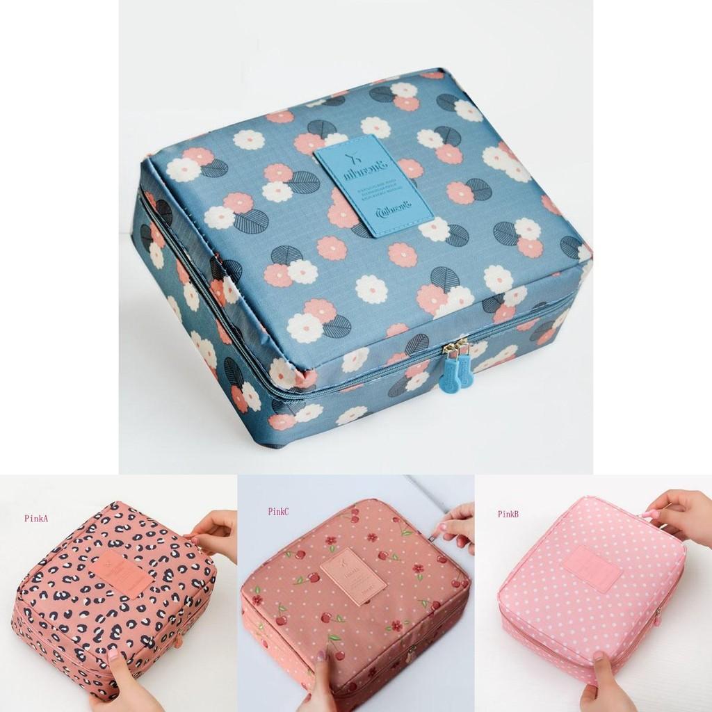 Chic Floral Nylon Zipper Women Makeup Bag And Stylish Cosmetic Case Organizer
