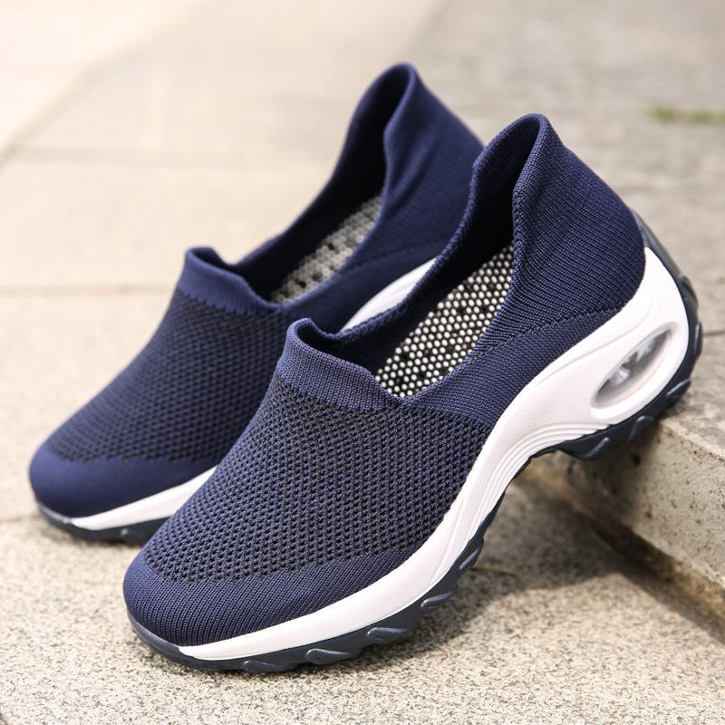 Mesh Breathable Sneakers Women Running Shoes Slip -On Ladies Loafers Moccasins Female Sports Casual Shoes Women Walking Shoes