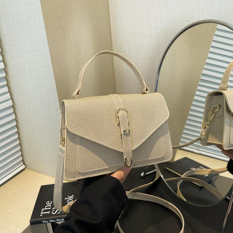 Stylish and simple small bag women's 2025 new trendy summer shoulder women's bag personalized foreign style casual messenger small square bag