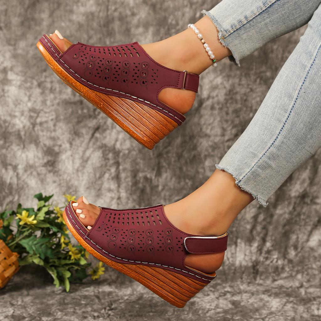 Foreign trade year summer new European and American style hollow lightweight Velcro sandals women's large size wedge sandals