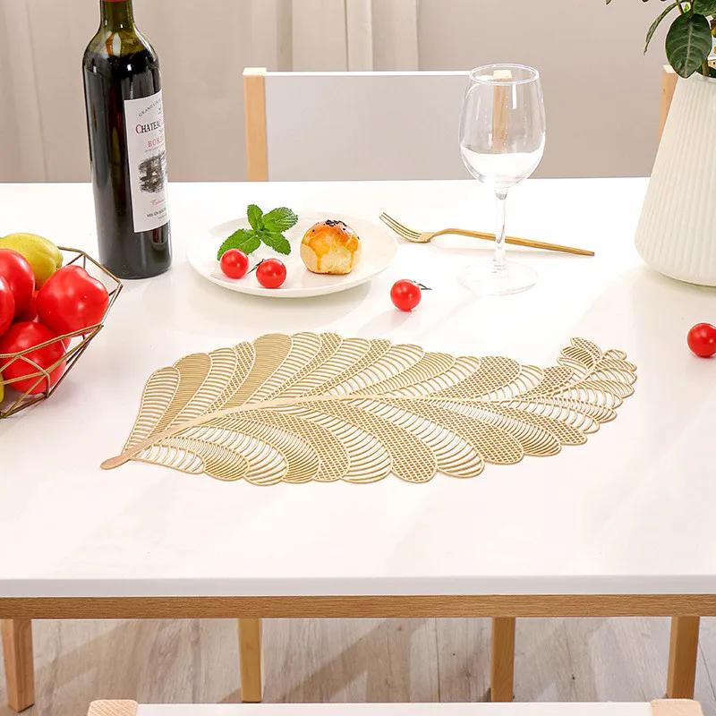 1Pc Hollow PVC Phoenix Flower Insulation Pad Home Restaurant Placemat Kitchen Table Bowl Mat Wedding Party Decoration