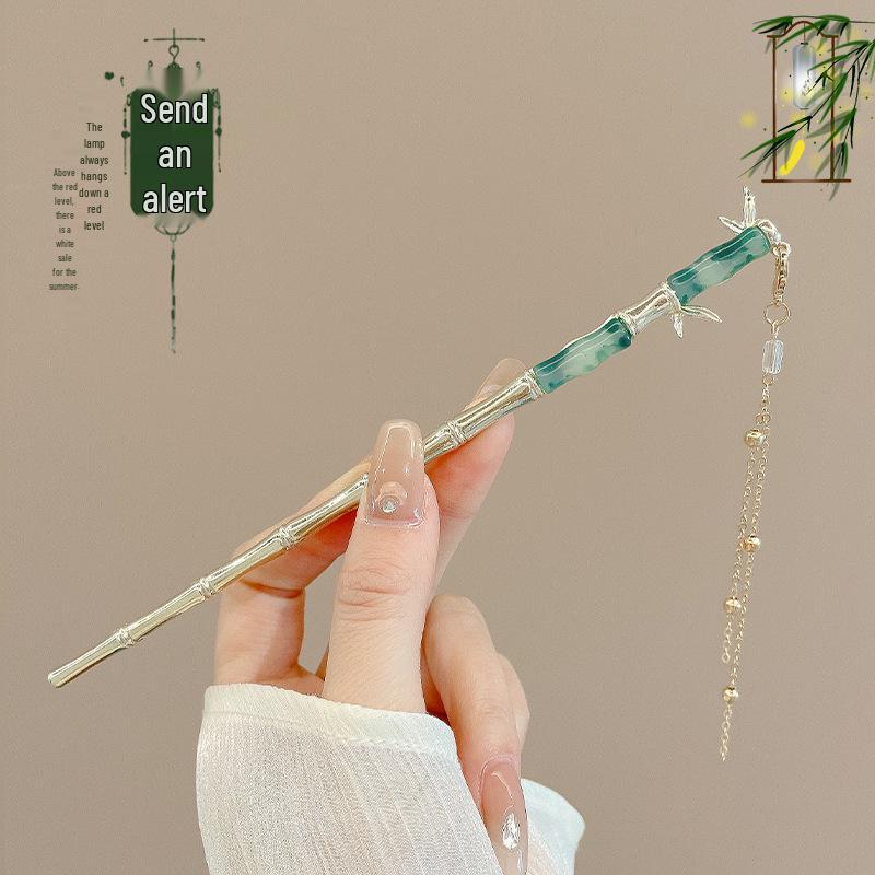 Ancient Chinese-Style Hanfu Hair Accessories: Elegant Updo Hairpins with Tassels for Women