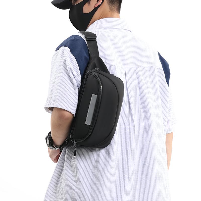 Men's Chest Bag Water-repellent Crossbody Bag