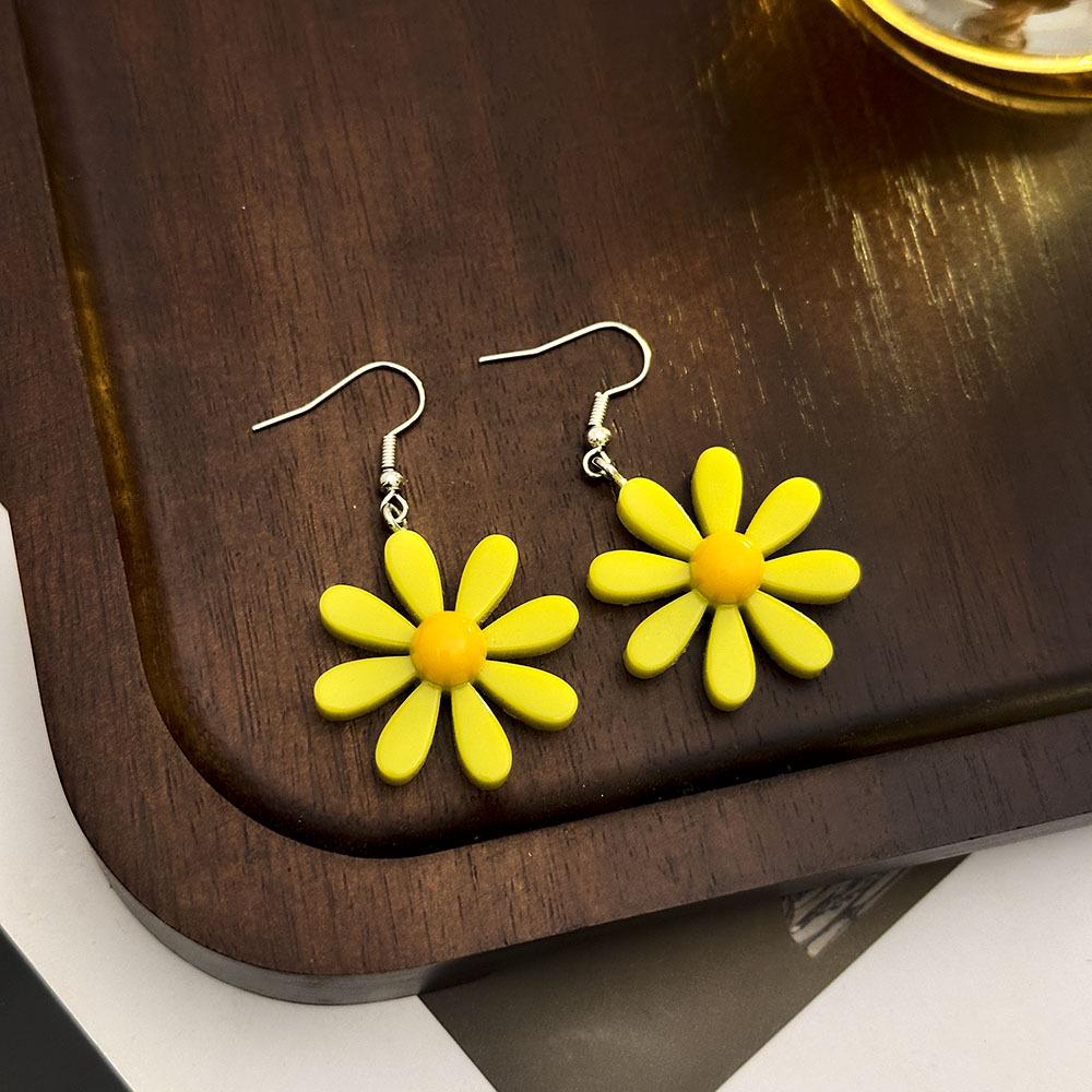 High-End Floral Earrings: Forest-style Daisy & Sunflower Design for Women
