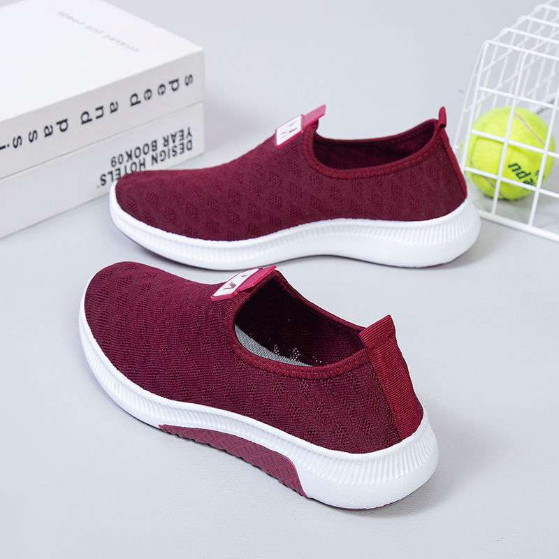 Summer Old North Cloth Shoes Women's Mesh Breathable Casual Shoes Soft Sole Non-slip Mesh Shoes Flat Sole One Pedal Mother Shoes