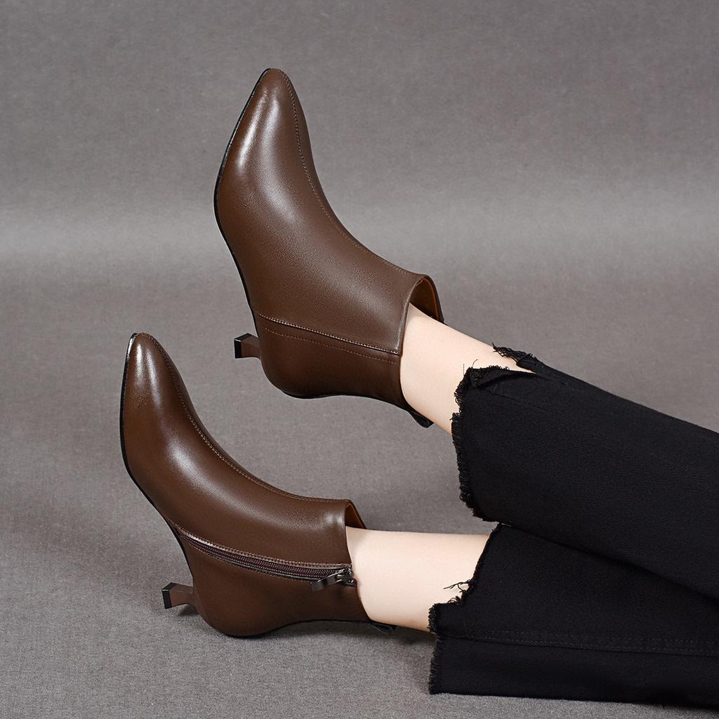 Pointed Short Boots Women's 2025 British Style Simple Temperament Thin High-heeled Women's Boots Fashion Boots Leather Boots Velvet and Thin Ankle Bo