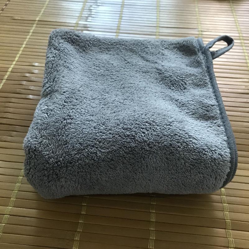 Coral Fleece Striped Bath Towel Set, Large & Thick, 70 x 140 cm, Absorbent Gift for Adults.