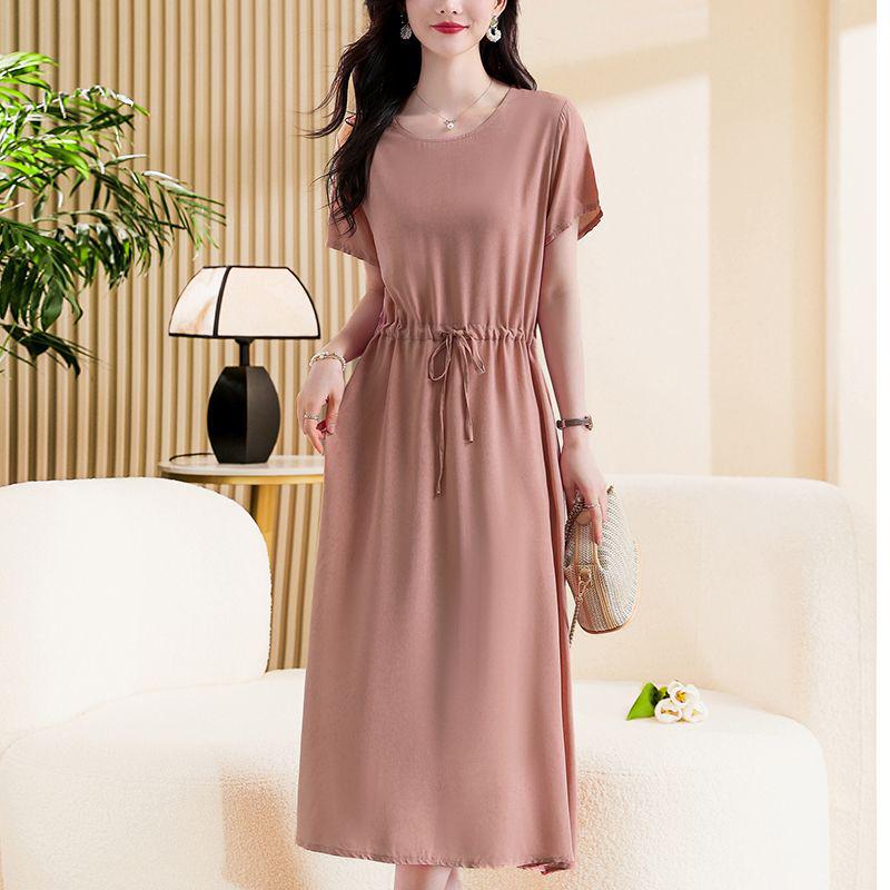 Elegant Plus Size Cotton Silk Knee-Length Dress with Waist Cinch for Middle-Aged Women
