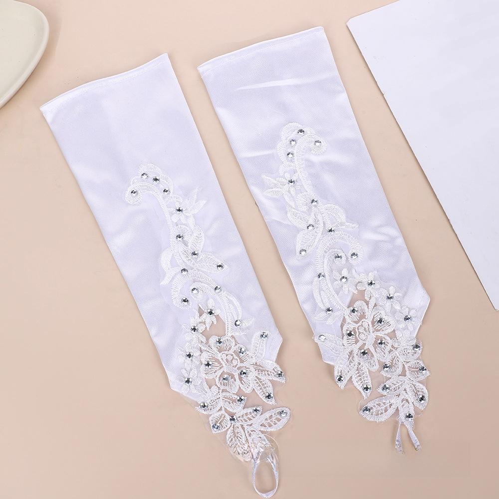 1Pairs Sunscreen Women Lace Gloves Fingerless Bridal Gown Mittens Performance Gloves Party Dress