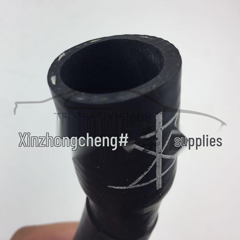 Compatible Heater Water Pipe for Volkswagen Santana 2006 & Santana 4000 (330 121 157B)