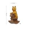 Shiba Inu auf einem Holzpferd Mikro-Landschaftsspielzeug aus PVC für Schreibtischdekoration und Sammler