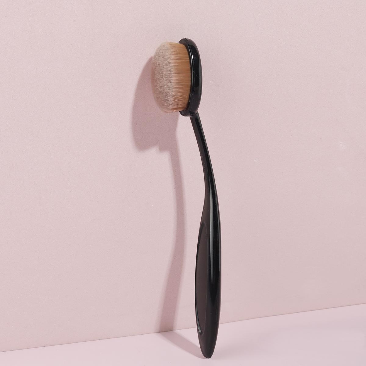 

1pcs Liquid Foundation Makeup Brushes Soft Toothbrush-shaped Face Kabuki Blush Brush Maquiagem Make up Cosmetic Tools