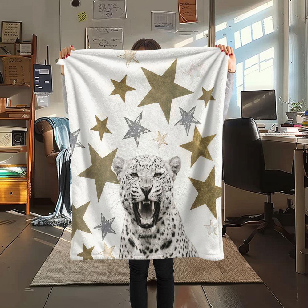 1PC Leopard Cub CloseUp Graphic Print Flannel Blanket High quality All Seasons for Lunch Break Warmth and Comfort Gifts Halloween Gifts