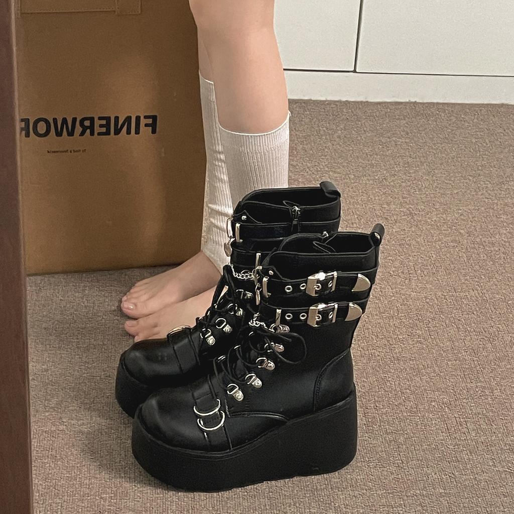 Black punk small thick-soled Martin boots women's 2025 new autumn height-increasing and thin British style short boots
