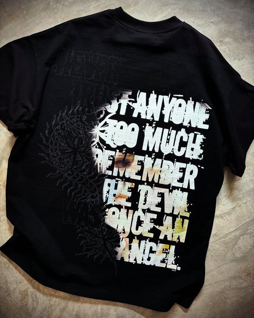 [USED] Rare Tokyo Ghoul Kaneki Ken GILDAN Anime T-shirt, Size Small