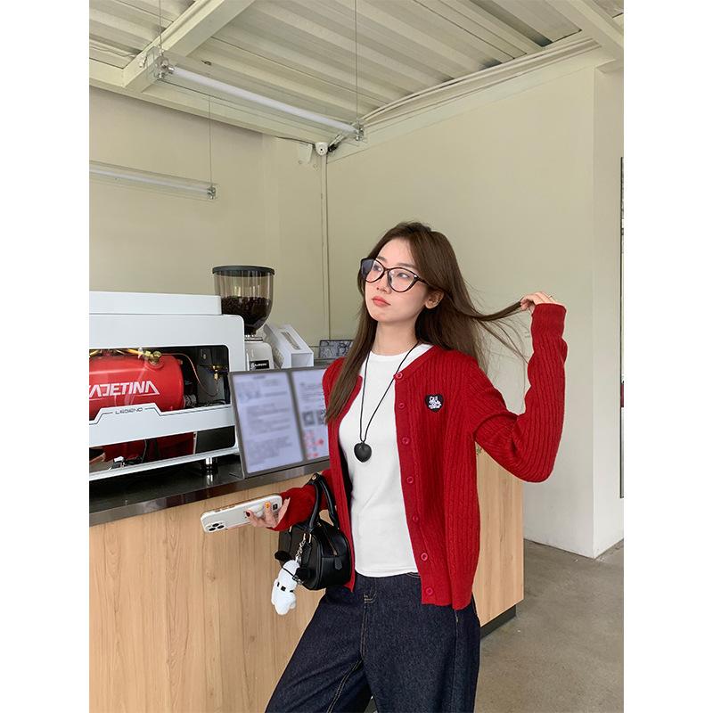 Late autumn and early winter gray basic versatile round neck long-sleeved bottoming shirt for women layered with slim fit top