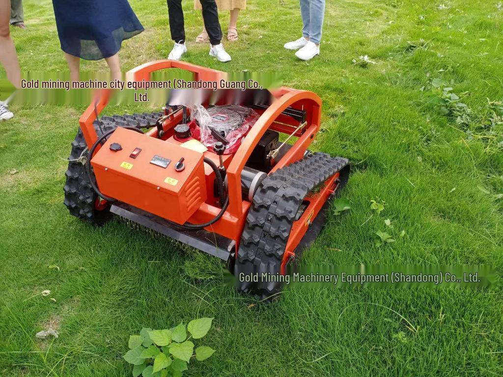 7.6 HP Remote-Controlled Crawler Mower for Garden and Municipal Use
