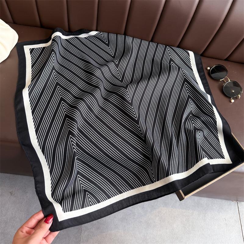 Geometric new herringbone pattern cotton and linen small square scarf silk scarf imitation velvet headscarf shawl sun protection scarf women's scarf