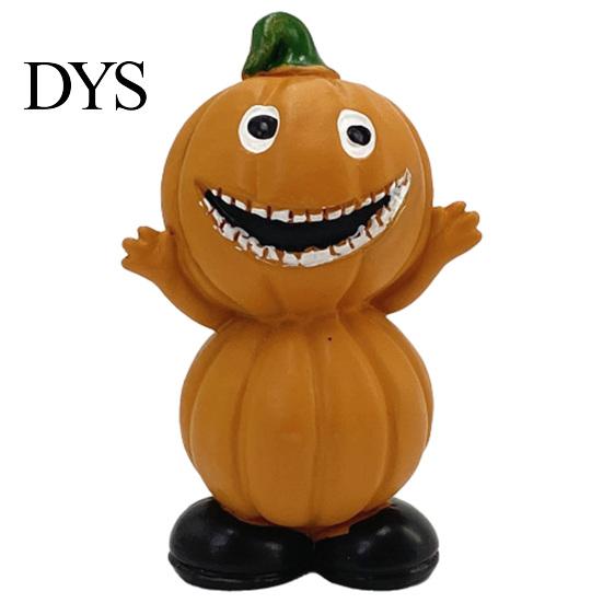 Weather-resistant Halloween Ornaments Pumpkin Figure Ornaments, Hand-Painted Resin Decorations with Unique Garden Expressions, Figurine for