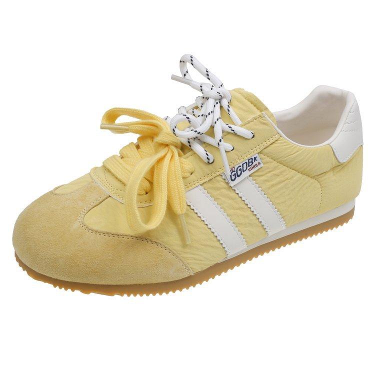 Retro German Training Shoes Women's Spring 2025 New Flat-bottomed Casual Board Shoes Sports Shoes Versatile Forrest Gump Shoes Little White Shoes