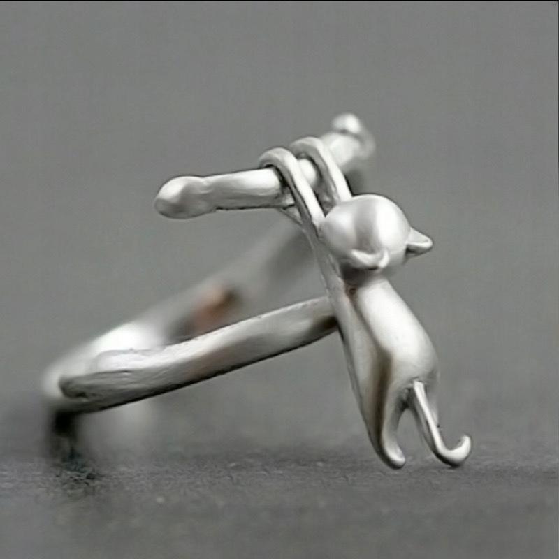 Silver Women's Adjustable Ring Universal Gift Falling Cat