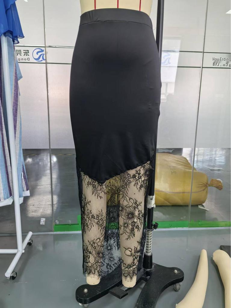 2025 Trendy Women's Lace Patchwork Bodycon Midi Skirt - European & American Style, Solid Color, Slimming & Sexy Design