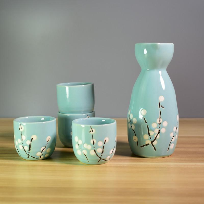 1 Set Japanese Style Sake Wineware Porcelain Underglaze Color Hand-painted Wine Dispenser Ceramic Flagon Liquor Spirits Cups Set