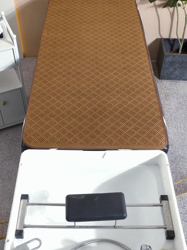 Cooling Rattan Mat for Beauty Salon & Massage Therapy Beds
