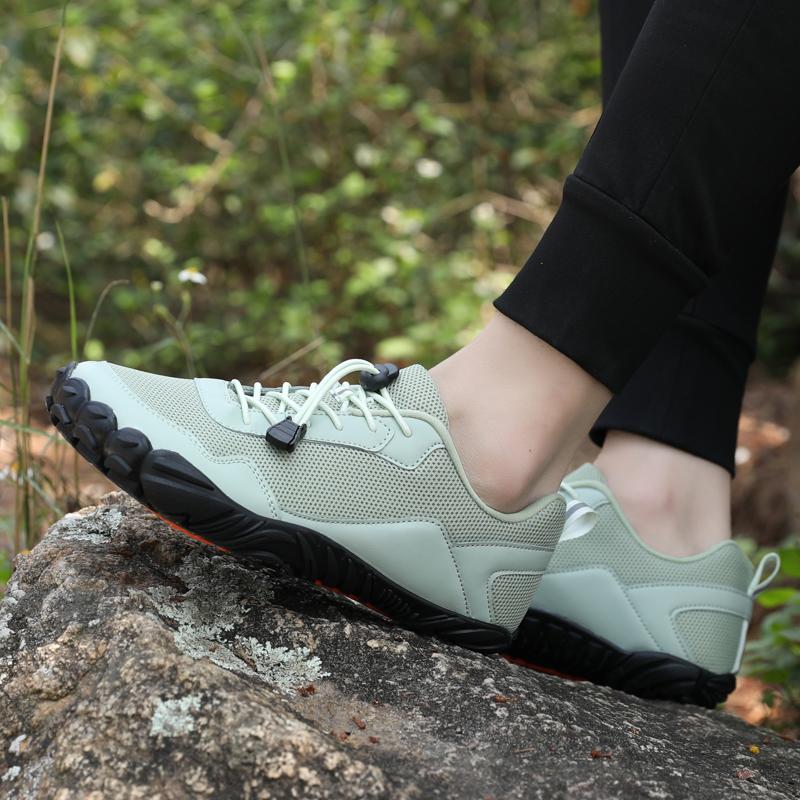 Breathable Mesh Hiking Shoes Men Women Barefoot Outdoor Sneakers Anti-slip Trekking Camping Sports Shoes Elastic Walking Shoes