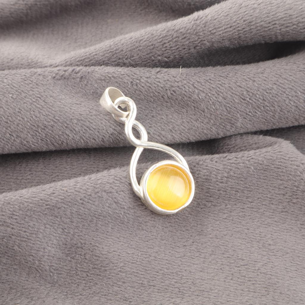 Yellow Cat's Eye 925 Sterling Silver Pendant, Handmade Gorgeous Silver Jewelry, Beautiful Cat's Eye Gemstone Jewelry For Gift