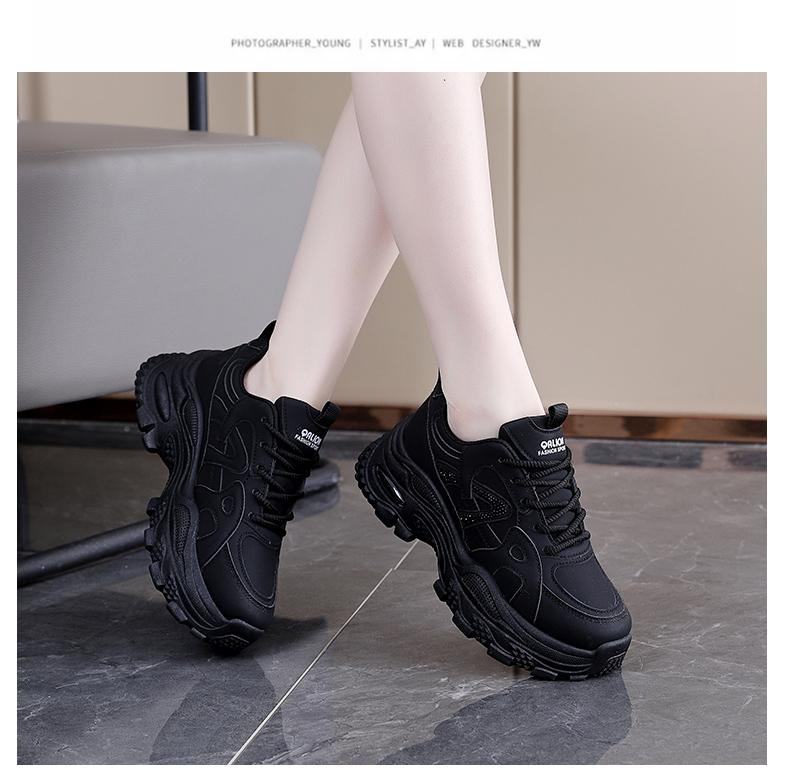 New autumn leather lightweight casual anti slip sports shoes with thick sole and height increasing dad shoes