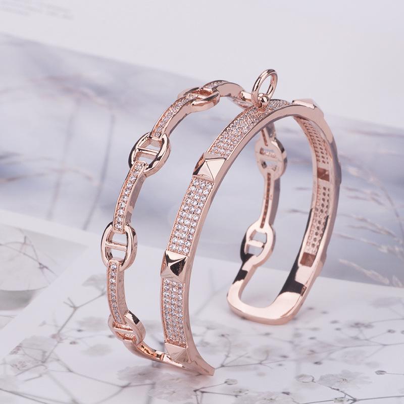 

New Fashionable Exquisite Rose Gold Diamond Bracelet, Elliptical Buckle Belt, 2-in-1 Ring, Hand Jewelry