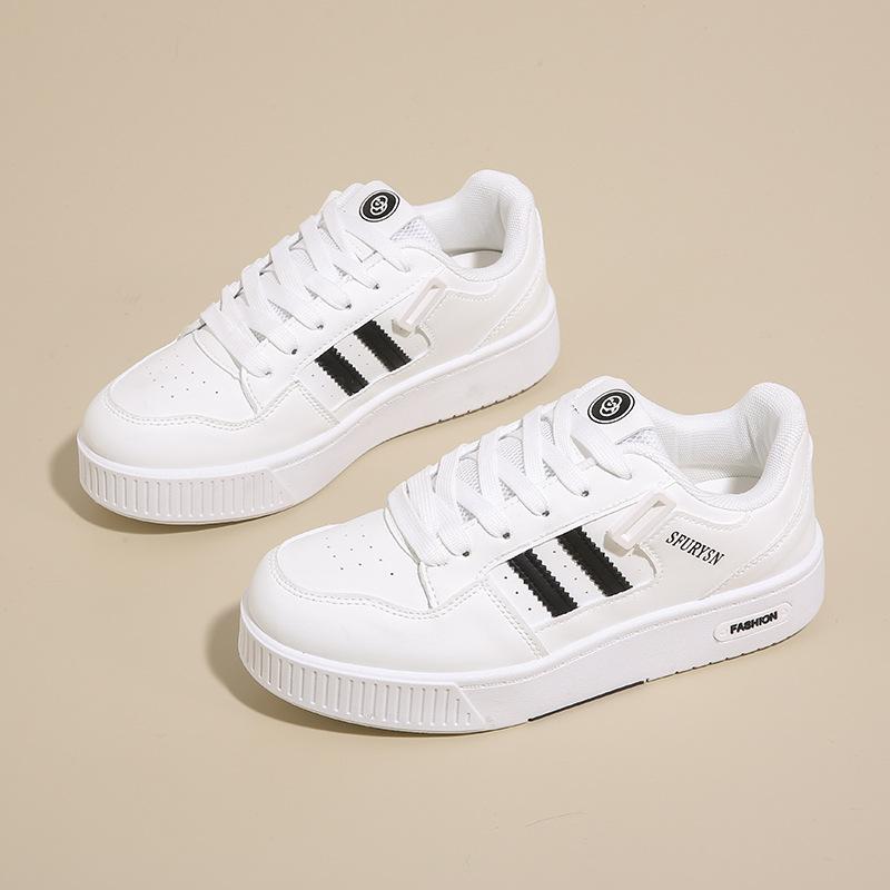 Is the New Little White Shoes Women's Autumn Student Sports Running Shoes Casual Shoes Thick Sole Increase