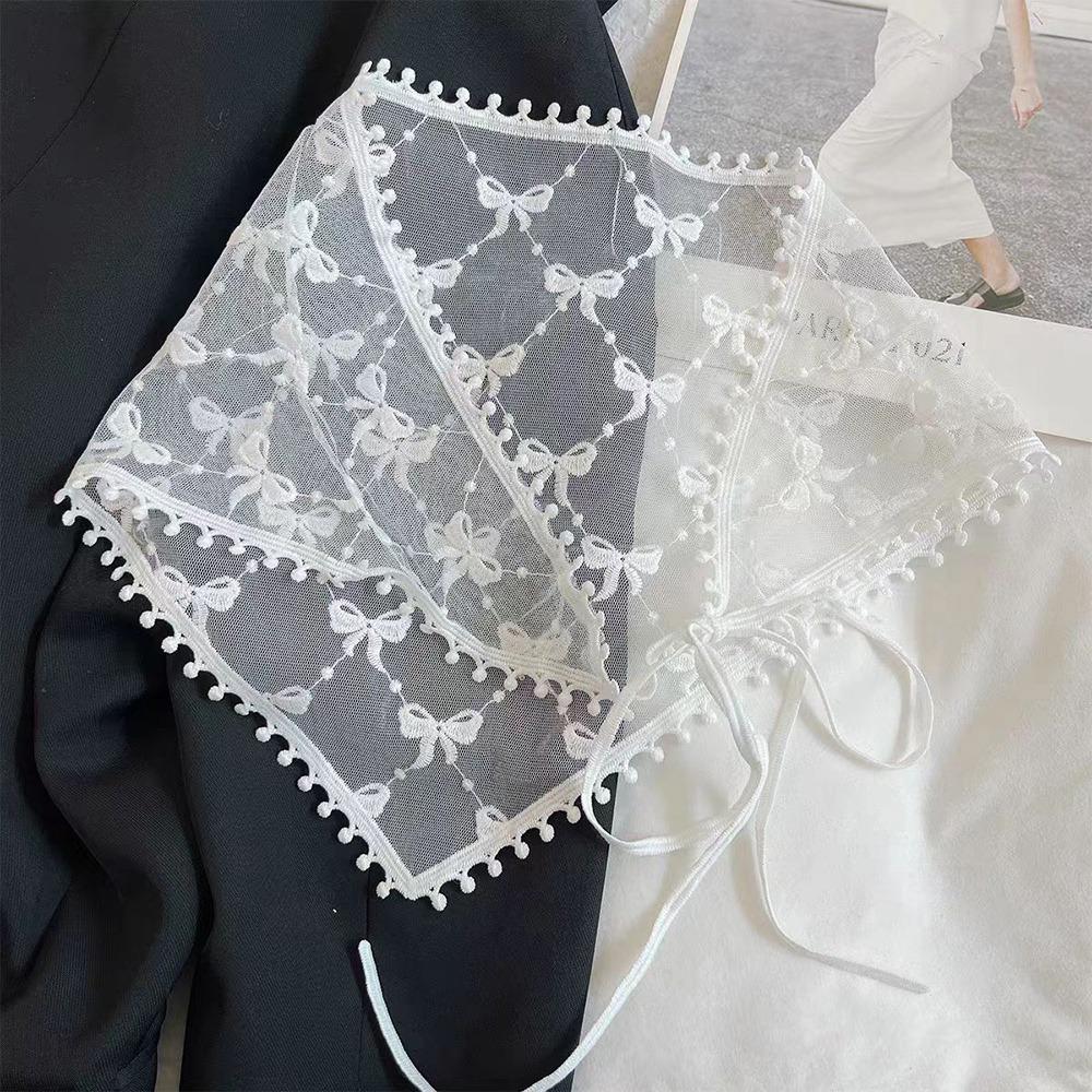 Embroidered Lace Triangle Headscarf Hollow-out Pastoral Style Hair Scarf Wraps Woven Floral White Lace Skirt Hair Accessories