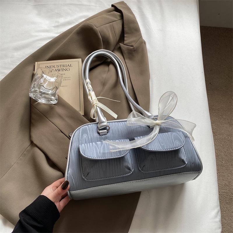 

Niche premium underarm bag women s new contrasting color handbag large-capacity shoulder bowling bag