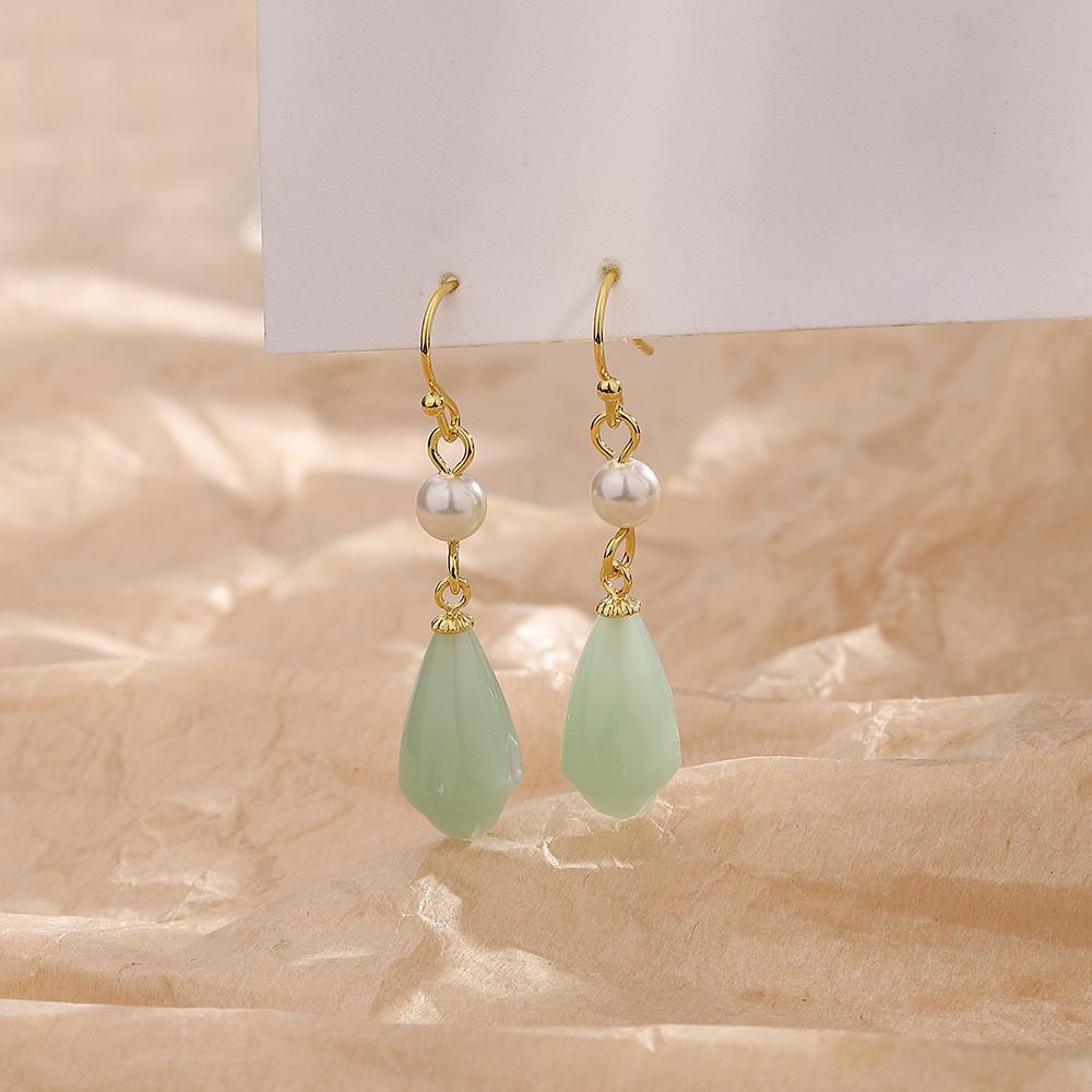 Vintage Ear Ethnic Decorations Copper Earrings With Exquisite Pearl And Tianshan Jade Flower Lotus