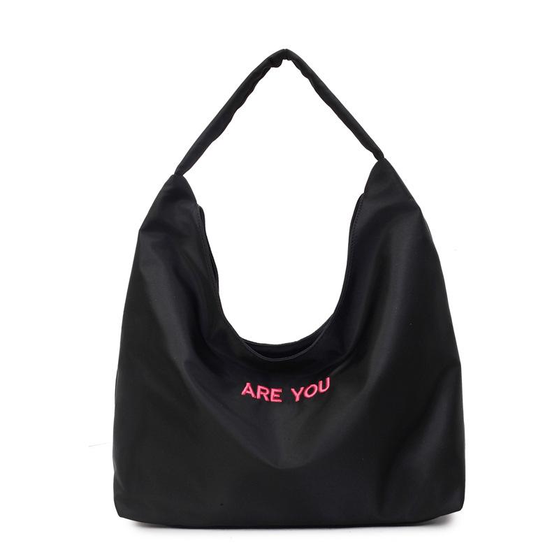 

2025 Autumn/Winter Women s Large Canvas Tote with Letter Embroidery - Fashionable Shoulder Bag. чорний