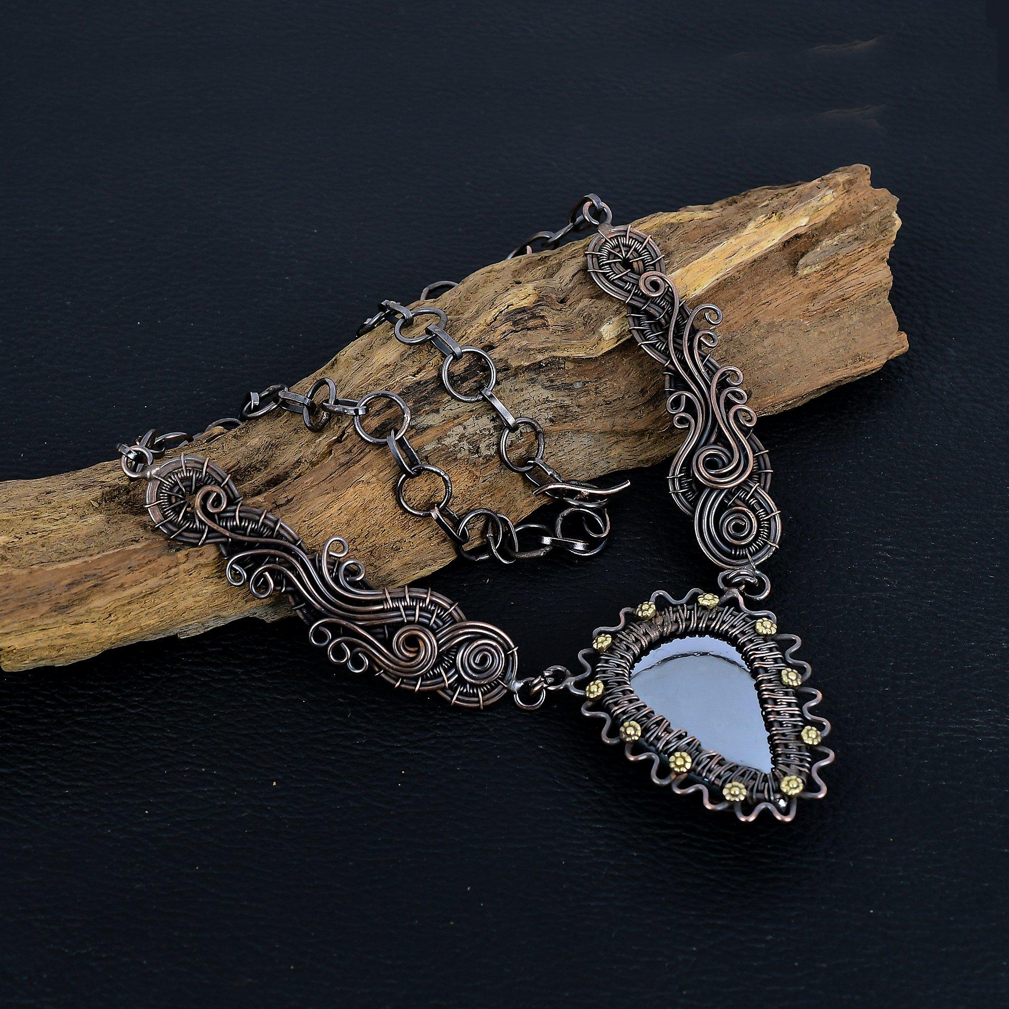 

Ожерелье из шунгита, дизайнерское ожерелье ручной работы, обернутое медной проволокой 999 пробы, ювелирное изделие, ожерелье с регулируемой цепочкой, подарок для женщин