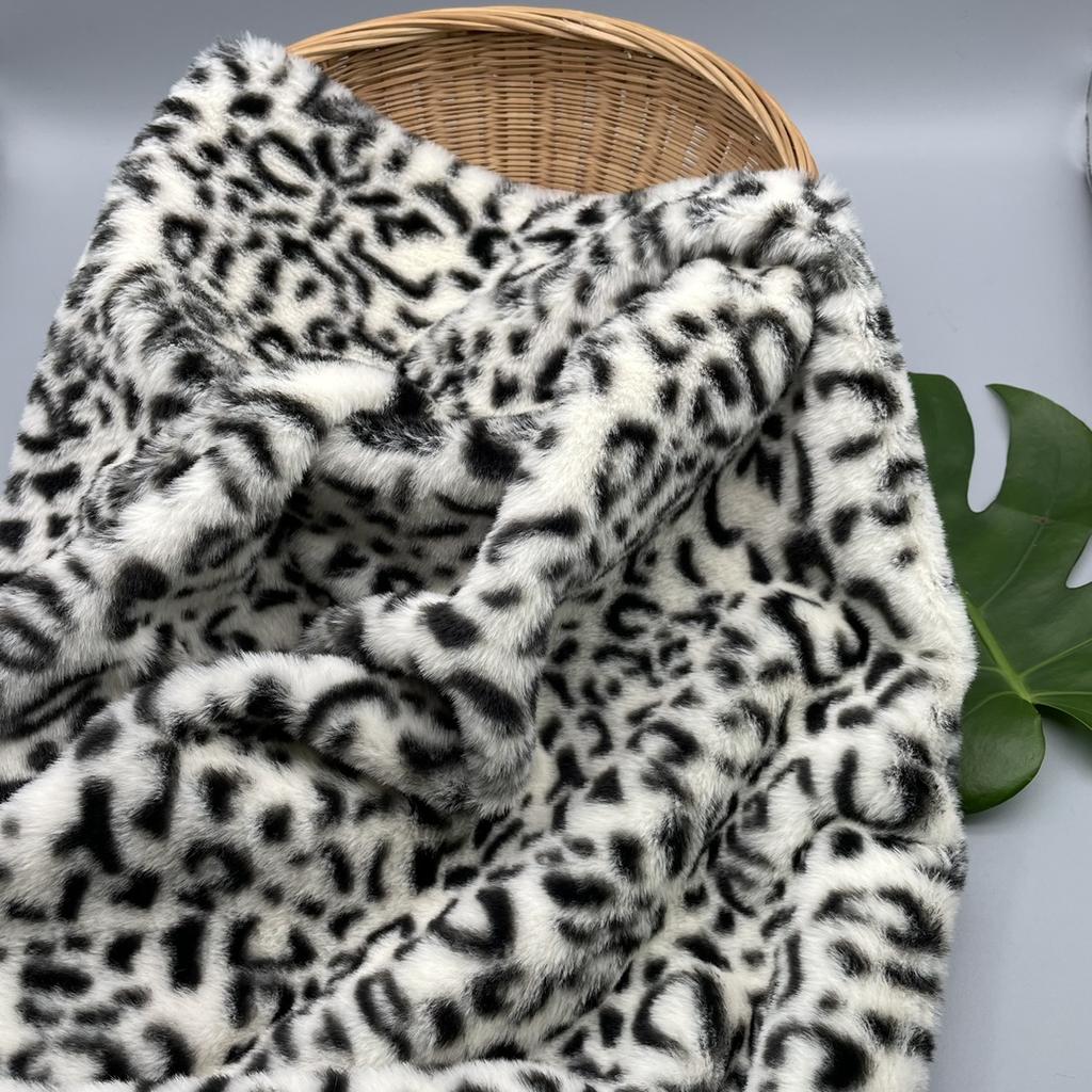 0.5/1/2 Yads 10mm Imitation Rabbit Leopard Plush Fabric Faux Fur for Sewing Winter Coats Decorative Cloth DIY Clothing Fabrics