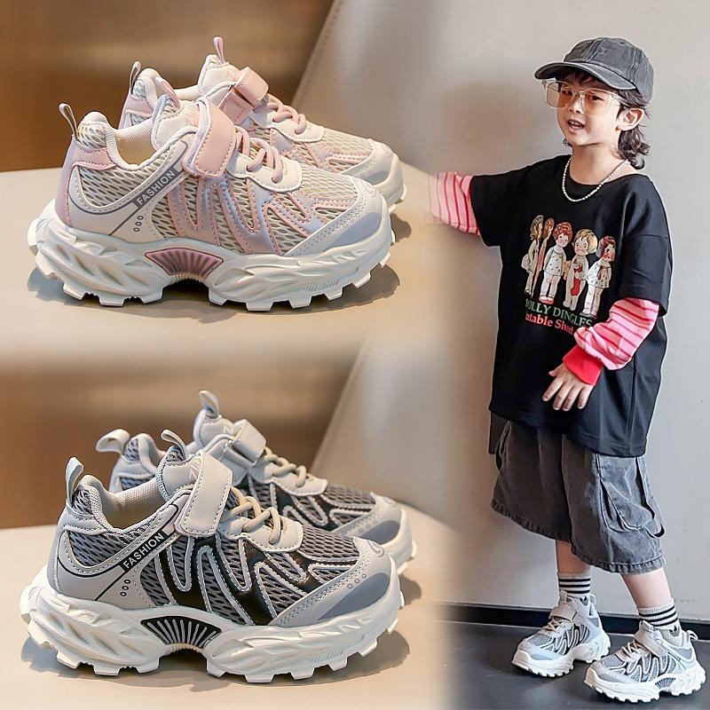 Children's mesh sneakers 2025 autumn new soft-soled non-slip and breathable fashion versatile medium and older children's casual shoes