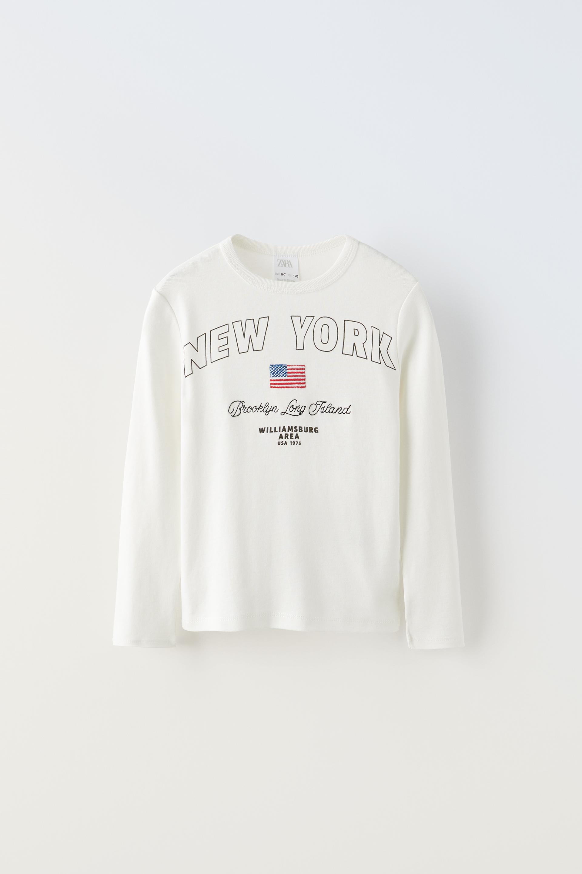 

УНИВЕРСАЛЬНАЯ ФУТБОЛКА С ВЫШИВКОЙ